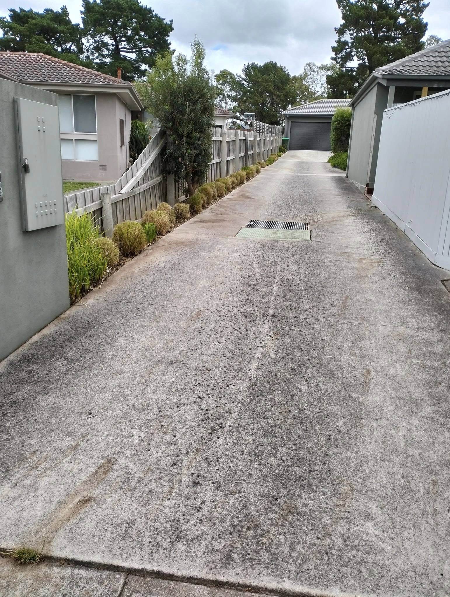 GGL Maintenance deck restoration and fence painting